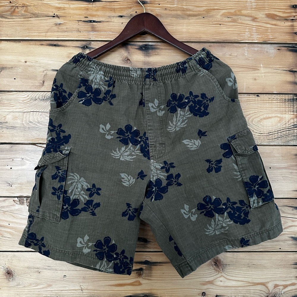No boundaries tropical shorts vintage